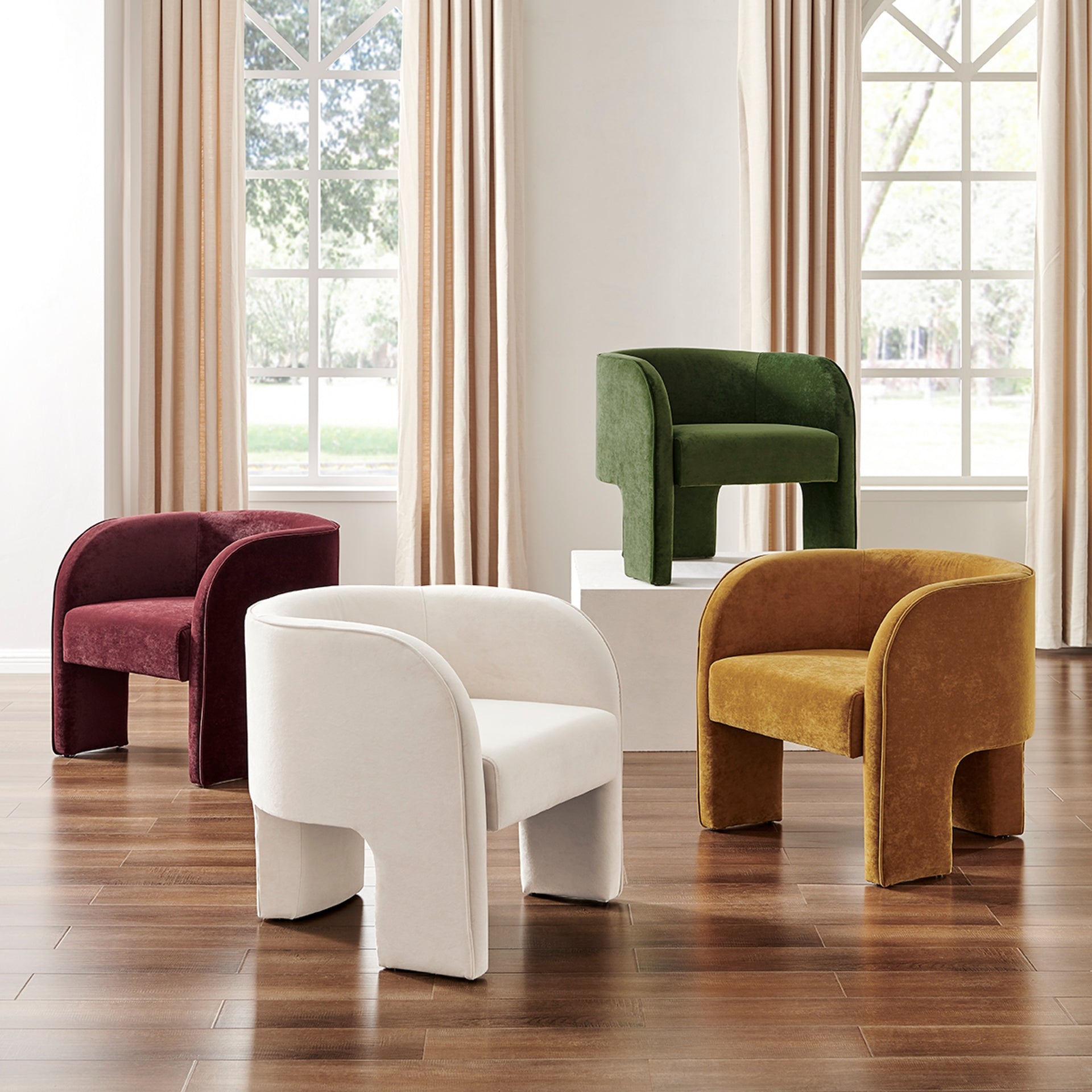 Matteo Velvet Accent Arm Chair