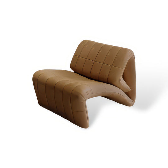 The Corin Lounge
