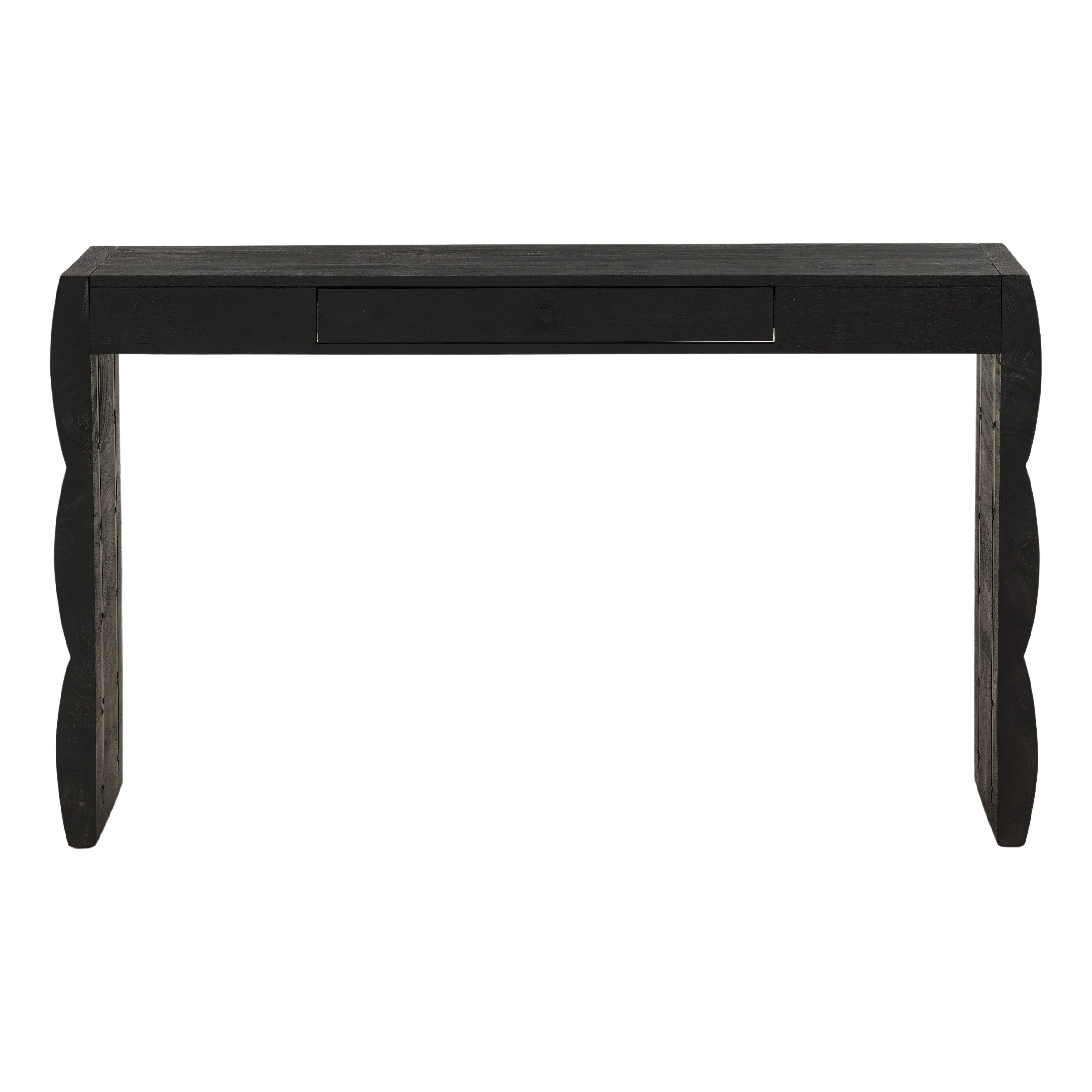 Natassia Desk