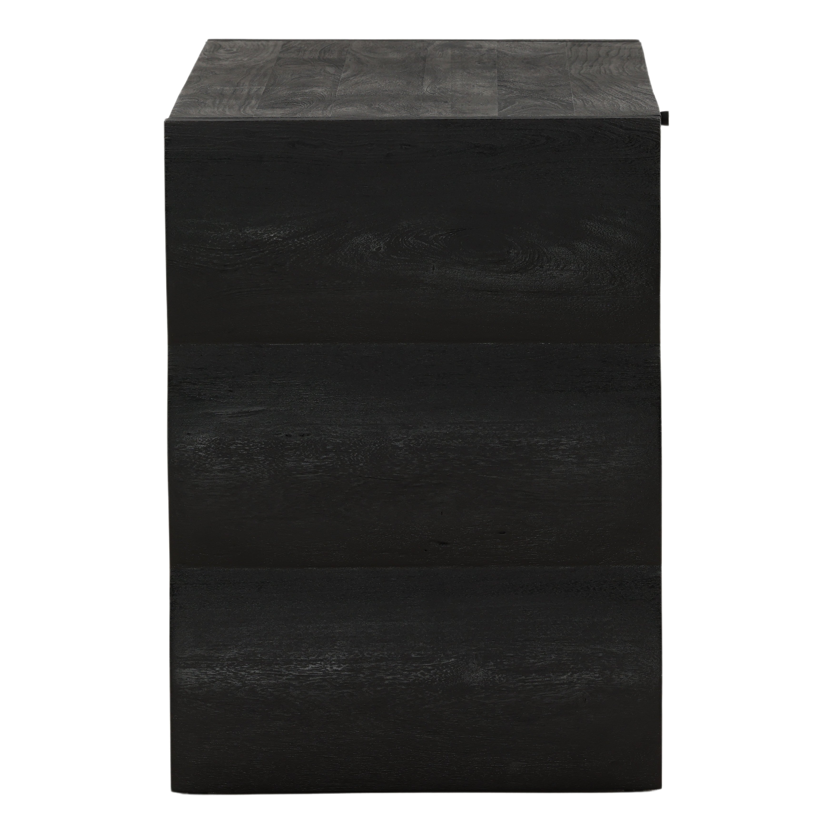 Natassia Desk