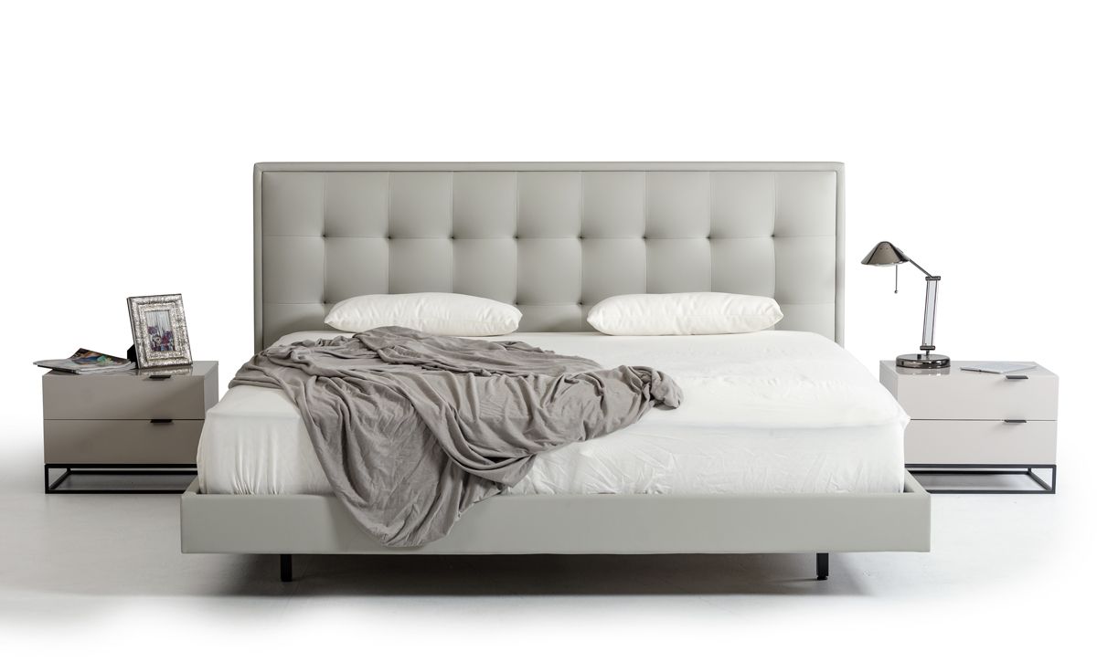 Modrest Hera Modern Grey Leatherette Bed